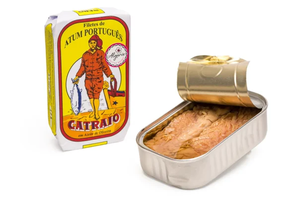 Filetes de Atum Português – Opened Filetes de Atum Português em Azeite de Oliveira - CATRAIO